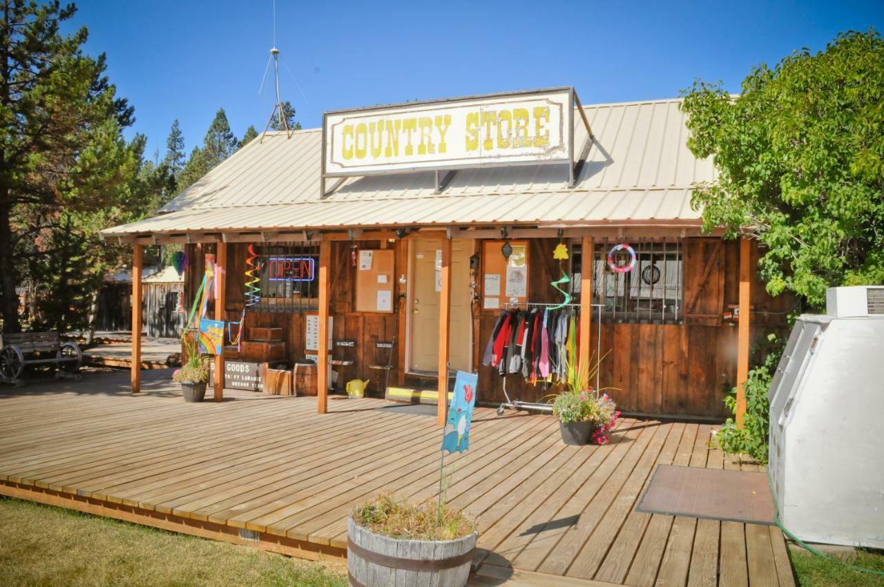 Bend-Sunriver Camping Resort 24 Ft. Yurt 16 Esterno foto